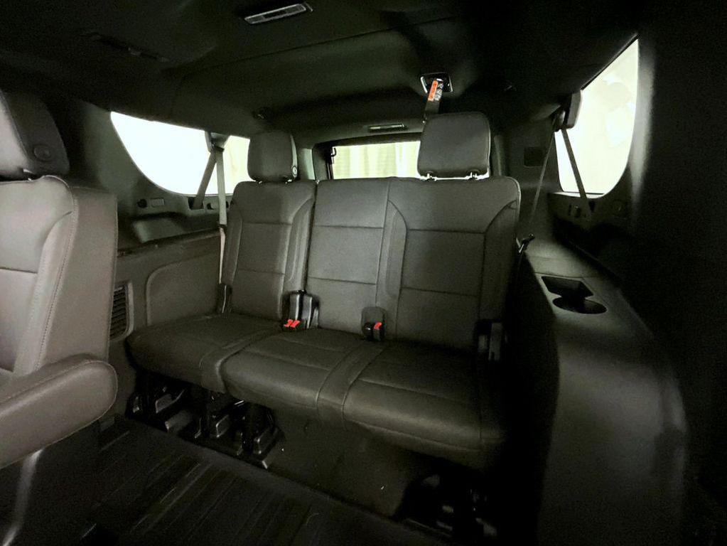 new 2025 Chevrolet Suburban car, priced at $80,718
