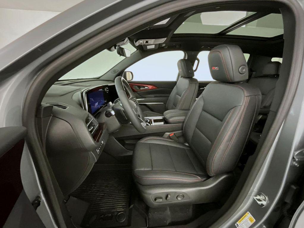 new 2026 Chevrolet Traverse car, priced at $58,179