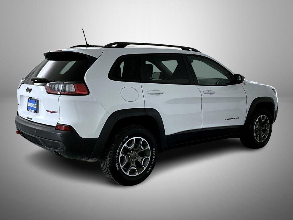 used 2020 Jeep Cherokee car, priced at $21,499