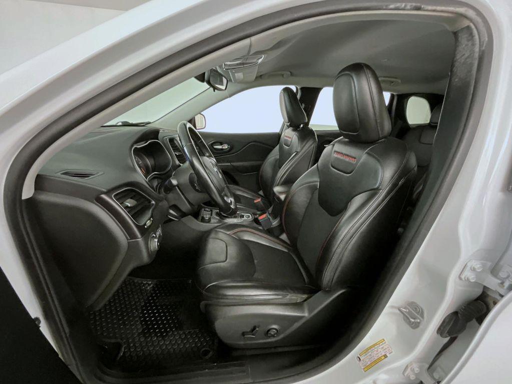used 2020 Jeep Cherokee car, priced at $21,499