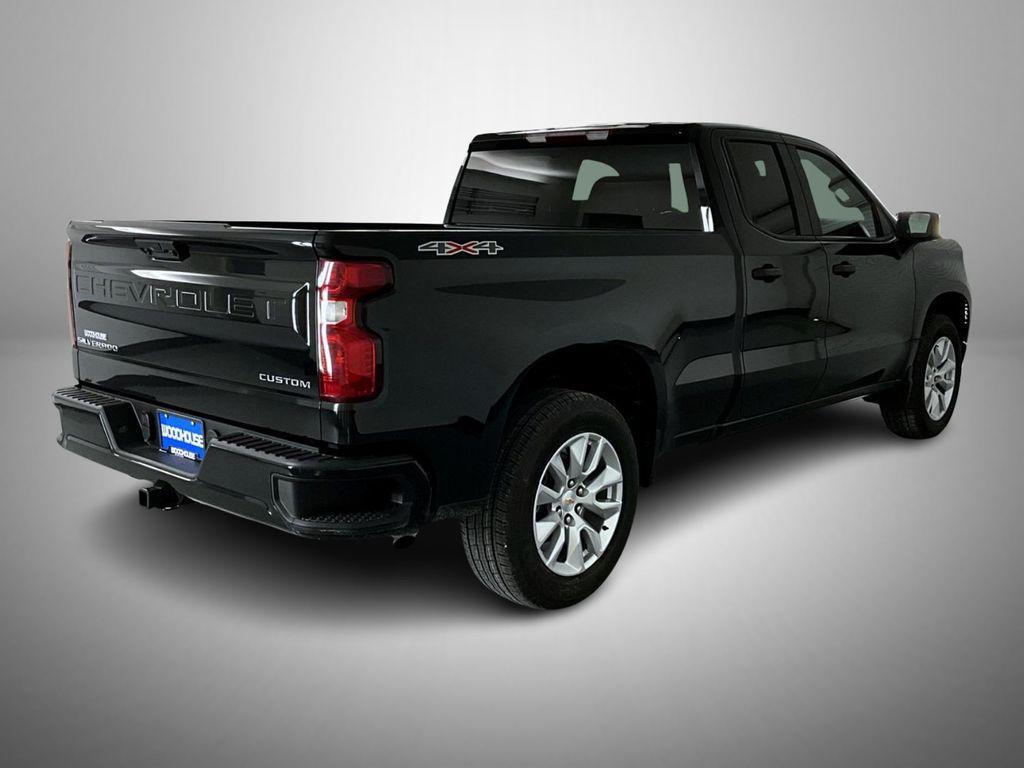 new 2025 Chevrolet Silverado 1500 car, priced at $44,494