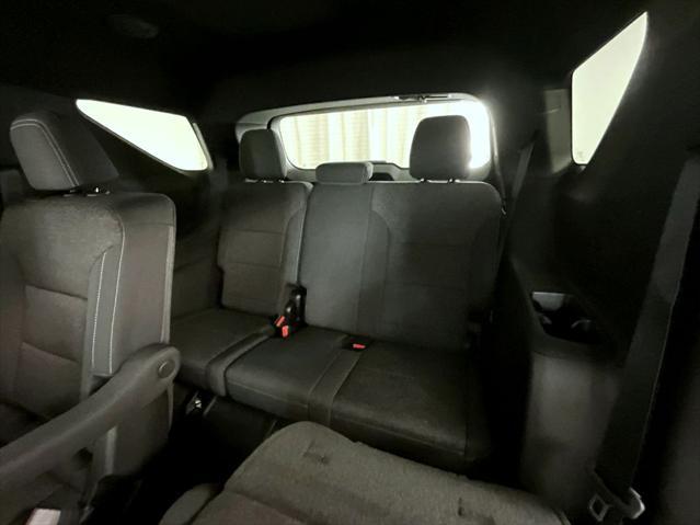 new 2025 Chevrolet Traverse car, priced at $45,173
