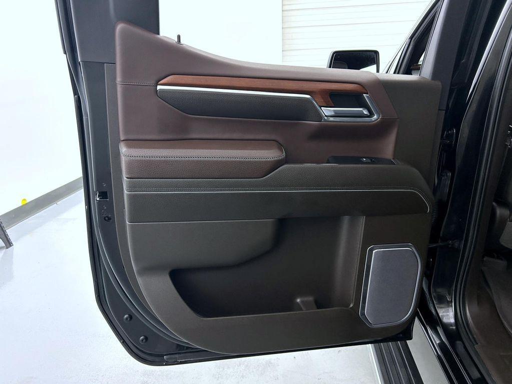 used 2023 GMC Sierra 1500 car, priced at $52,999