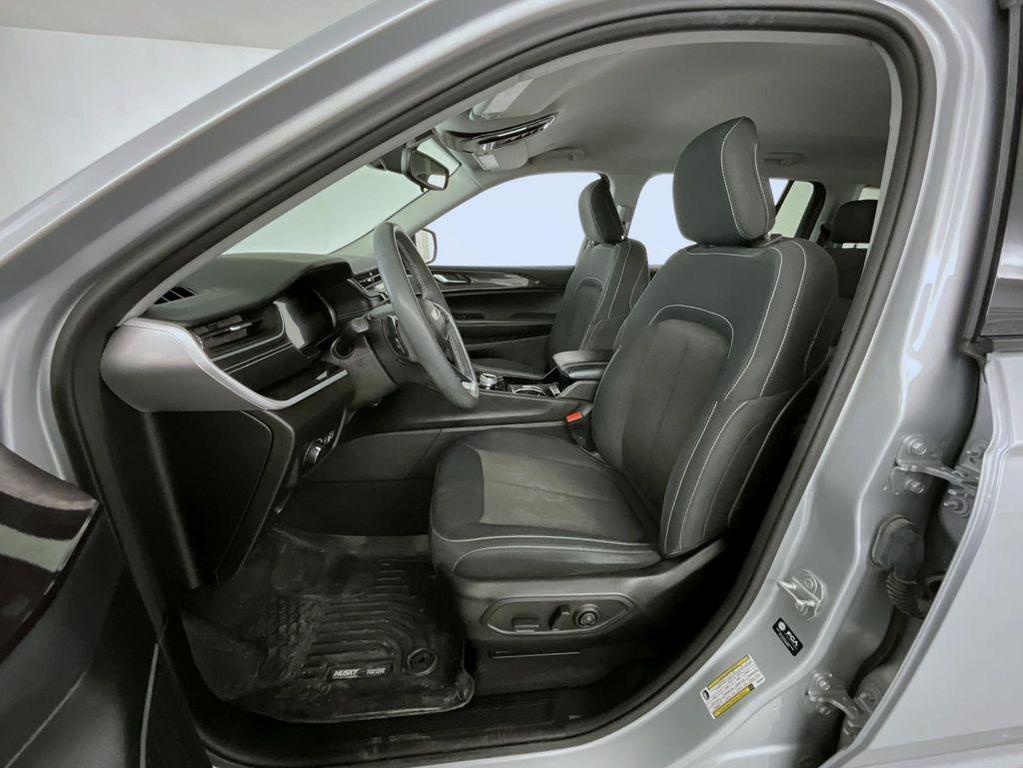 used 2022 Jeep Grand Cherokee L car, priced at $27,479