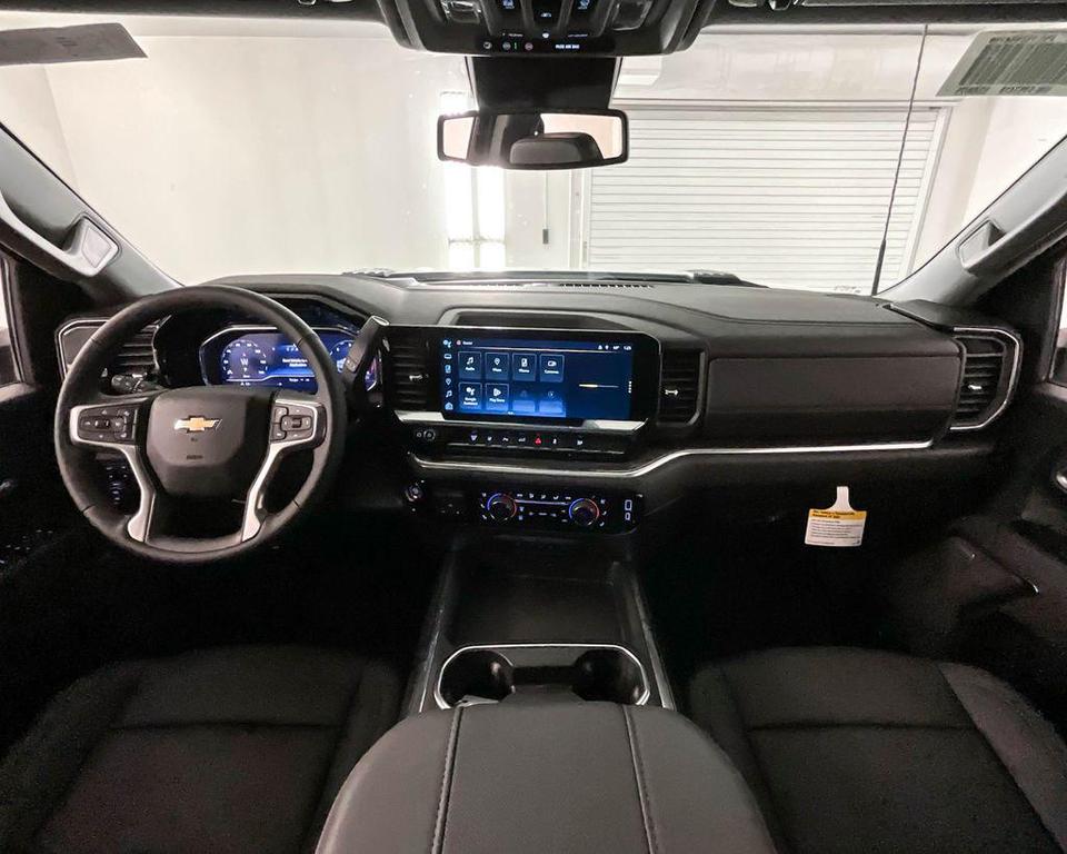 new 2025 Chevrolet Silverado 3500 car, priced at $81,528