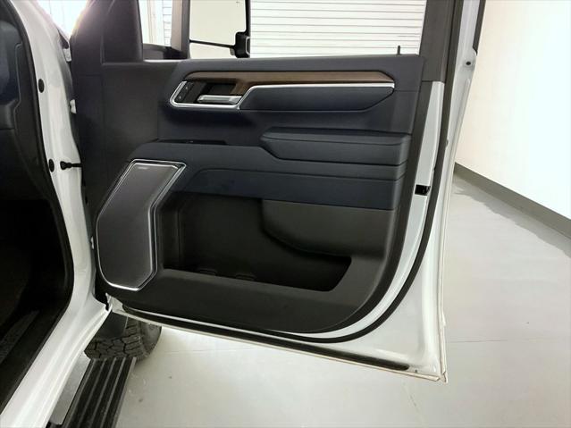 used 2024 Chevrolet Silverado 2500 car, priced at $68,999