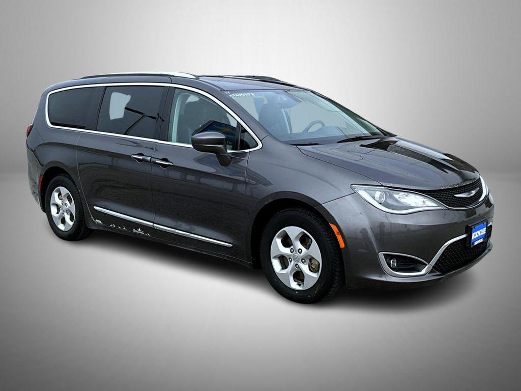 used 2017 Chrysler Pacifica car, priced at $11,999
