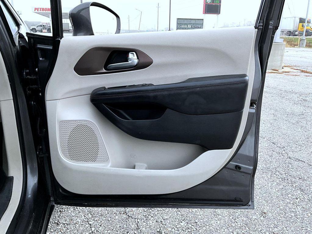 used 2017 Chrysler Pacifica car, priced at $11,999