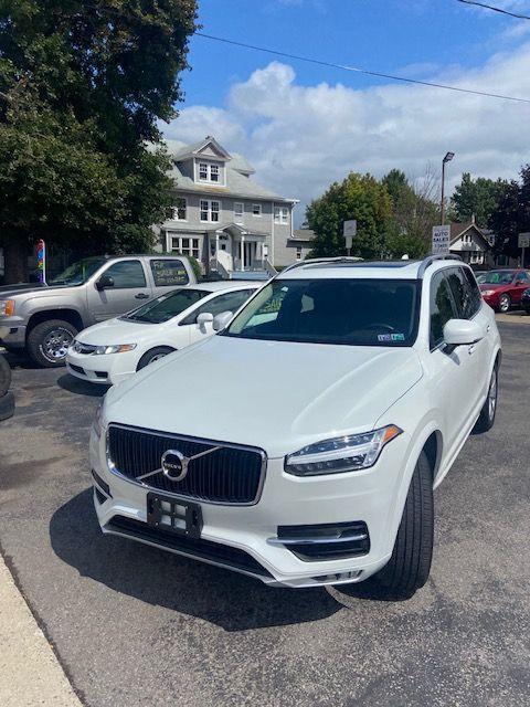 used 2019 Volvo XC90 car, priced at $35,990