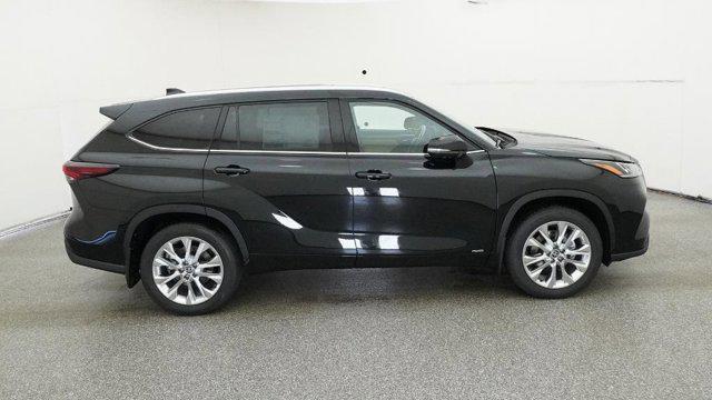 new 2025 Toyota Highlander Hybrid car