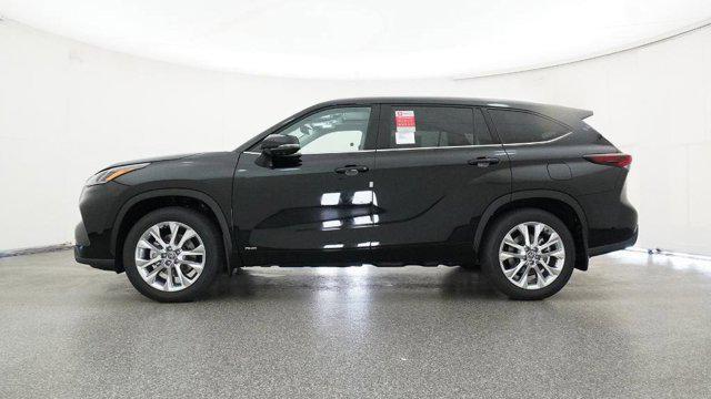 new 2025 Toyota Highlander Hybrid car