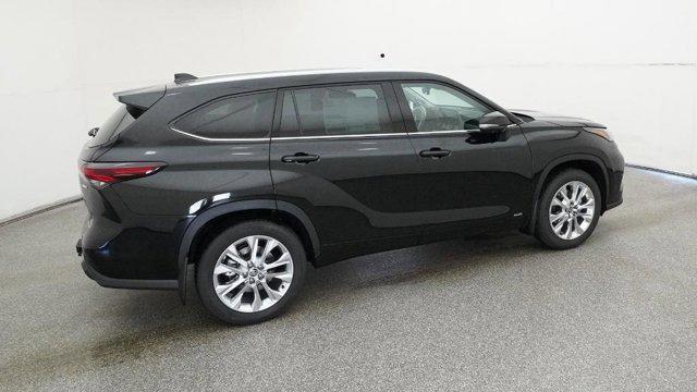new 2025 Toyota Highlander Hybrid car