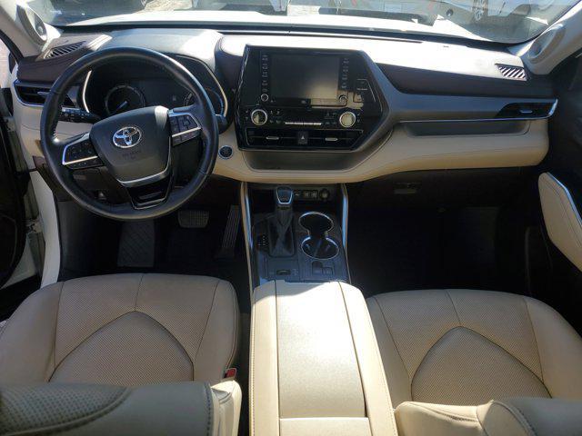 used 2020 Toyota Highlander car, priced at $26,980
