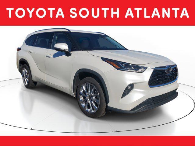 used 2020 Toyota Highlander car, priced at $26,980