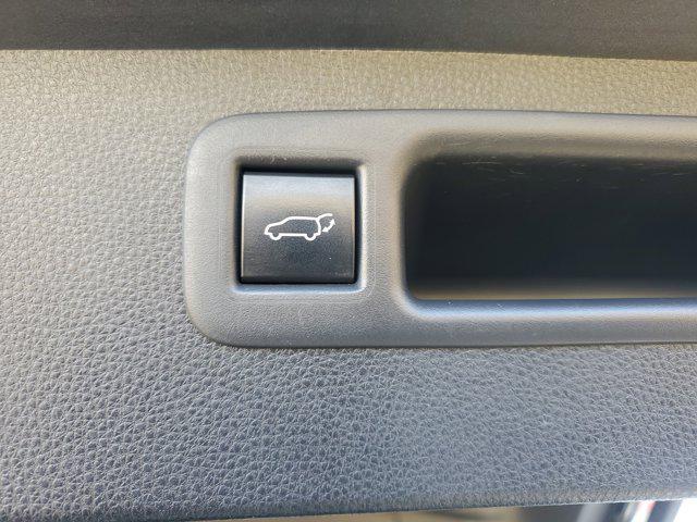 used 2020 Toyota Highlander car, priced at $26,980