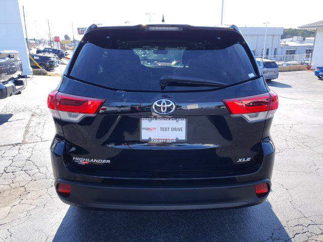 used 2019 Toyota Highlander car, priced at $23,499