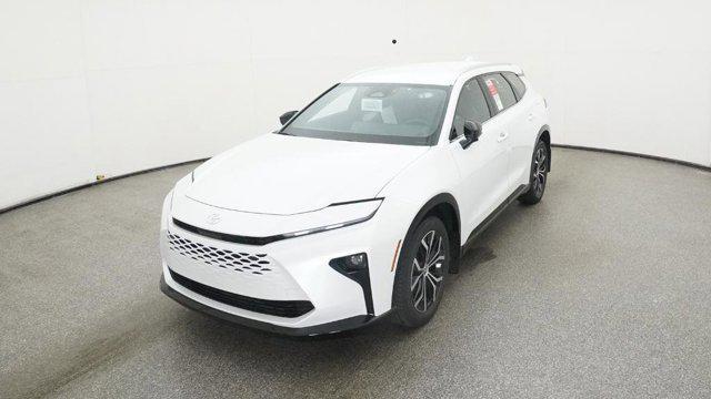 new 2025 Toyota Crown Signia car