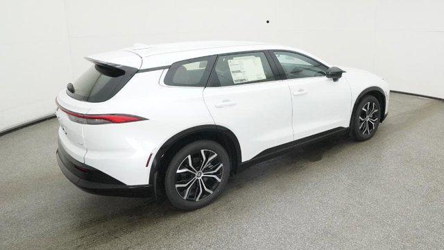 new 2025 Toyota Crown Signia car