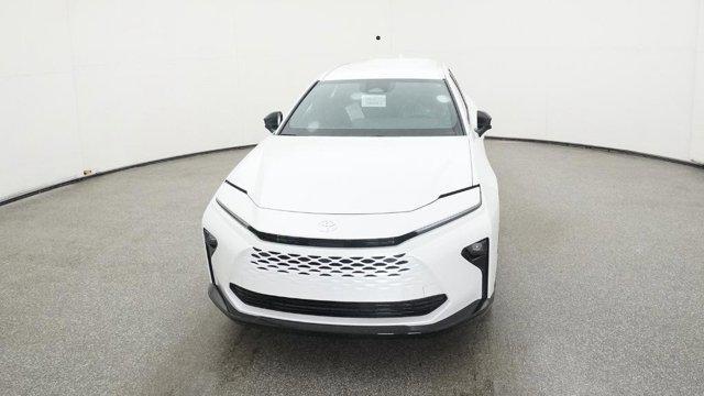 new 2025 Toyota Crown Signia car