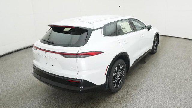 new 2025 Toyota Crown Signia car