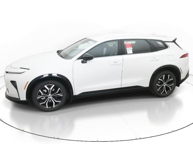 new 2025 Toyota Crown Signia car