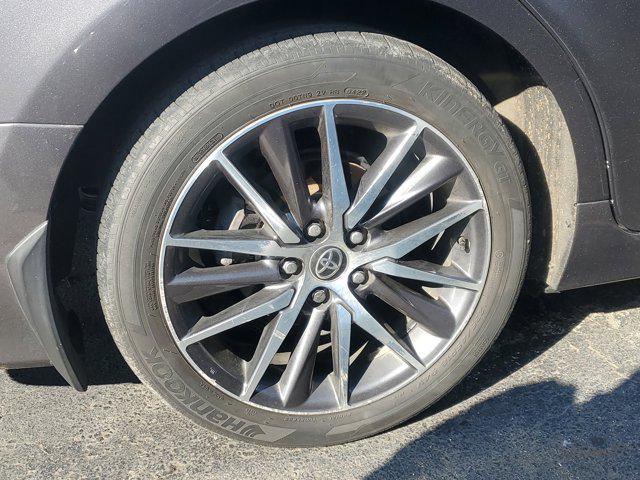 used 2021 Toyota Camry Hybrid car, priced at $22,269