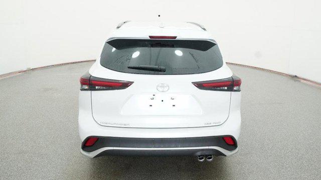 new 2026 Toyota Highlander car, priced at $48,568