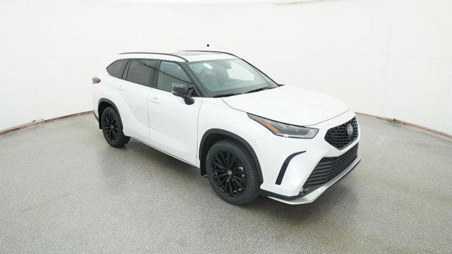 new 2026 Toyota Highlander car, priced at $48,568