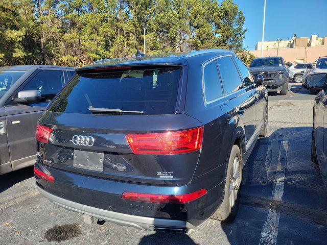 used 2017 Audi Q7 car