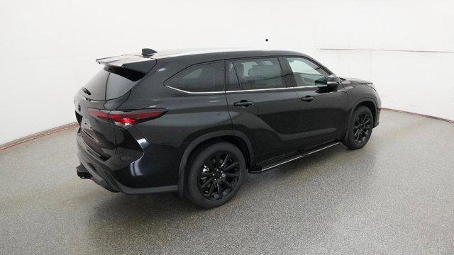 new 2026 Toyota Highlander car, priced at $56,651