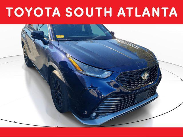 used 2024 Toyota Highlander car, priced at $39,564