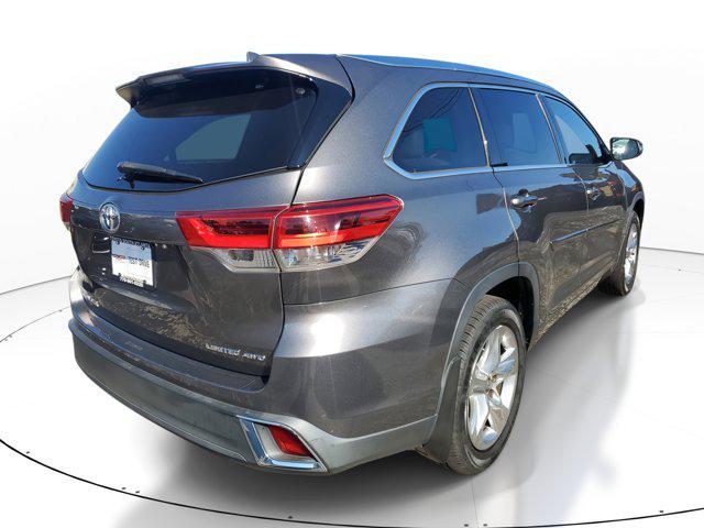 used 2019 Toyota Highlander car, priced at $21,749