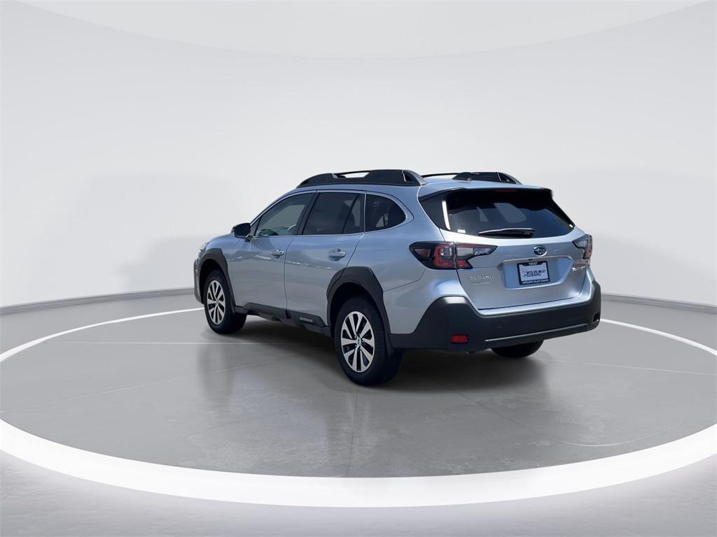 used 2025 Subaru Outback car, priced at $30,000