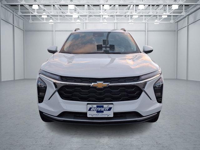 new 2025 Chevrolet Trax car, priced at $24,805