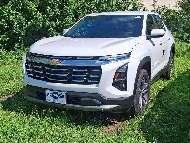 new 2026 Chevrolet Equinox car, priced at $32,060