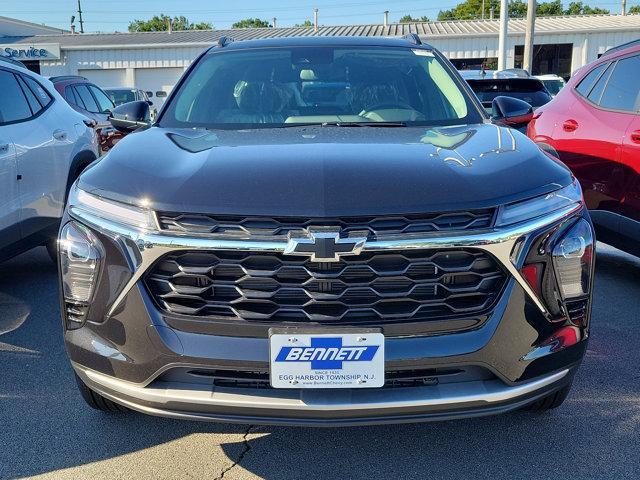 new 2025 Chevrolet Trax car, priced at $24,610