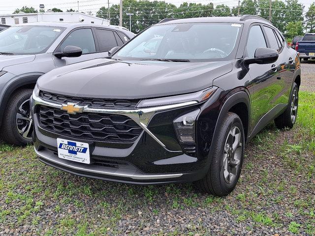 new 2025 Chevrolet Trax car, priced at $24,230