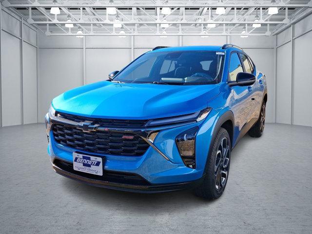 new 2025 Chevrolet Trax car, priced at $26,305