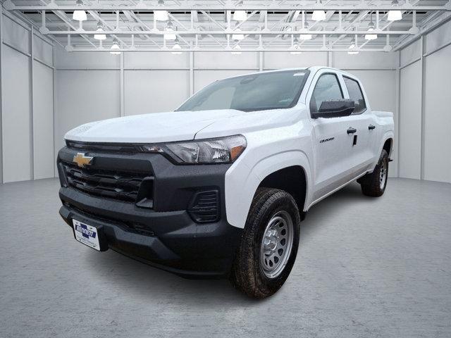 new 2024 Chevrolet Colorado car, priced at $30,635