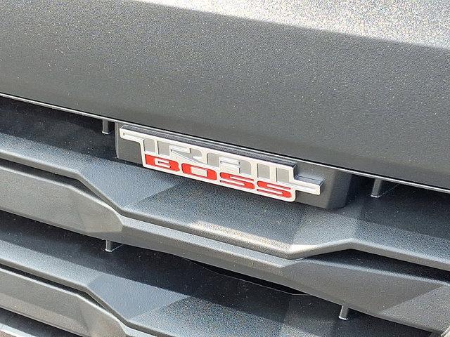 new 2025 Chevrolet Colorado car, priced at $50,435