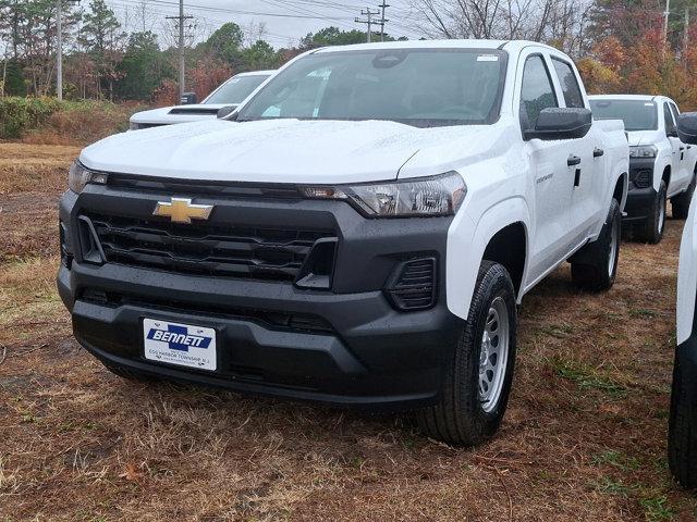 new 2024 Chevrolet Colorado car, priced at $30,635