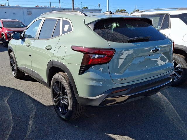 new 2025 Chevrolet Trax car, priced at $24,995