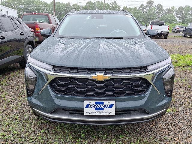 new 2025 Chevrolet Trax car, priced at $24,730