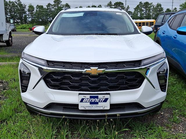new 2025 Chevrolet Trax car, priced at $24,335
