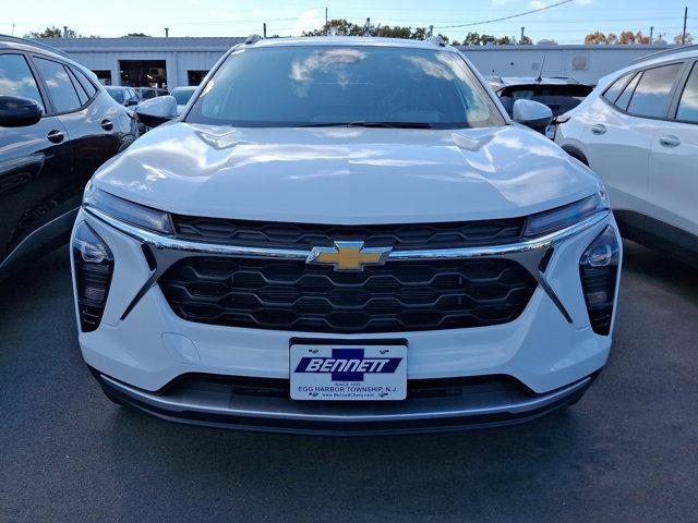 new 2025 Chevrolet Trax car, priced at $24,530