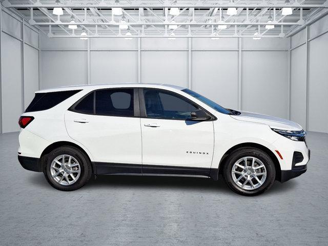 used 2022 Chevrolet Equinox car, priced at $22,990