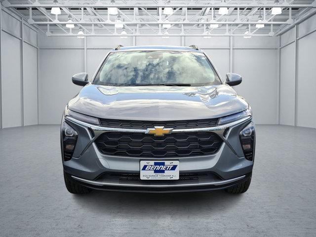 new 2025 Chevrolet Trax car, priced at $24,805