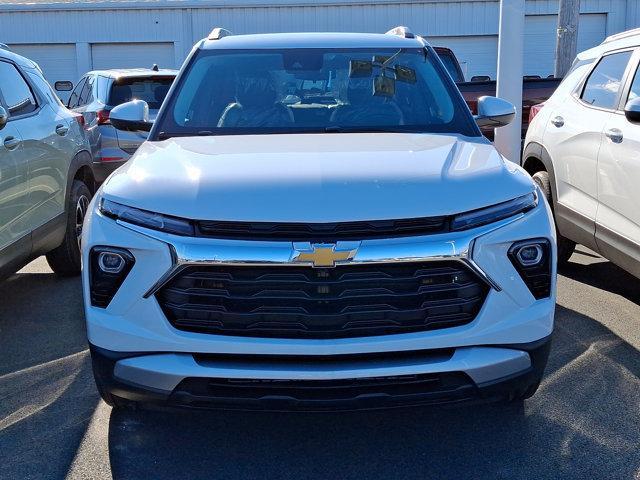 new 2025 Chevrolet TrailBlazer car, priced at $25,435