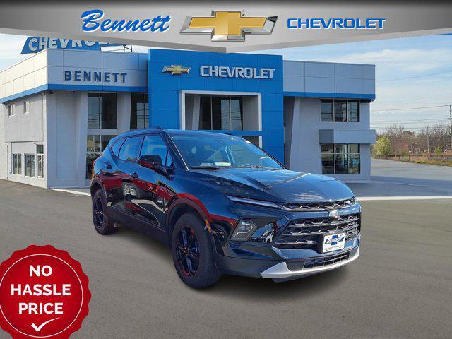 new 2025 Chevrolet Blazer car, priced at $37,110
