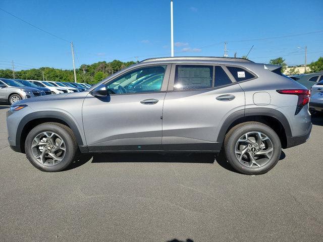 new 2025 Chevrolet Trax car, priced at $24,805